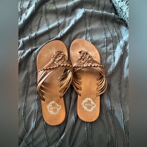 Ecoté cognac braided thong sandals